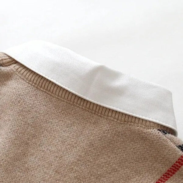 13_1.jpg Boy's Plaid Sweater with Removable Collar