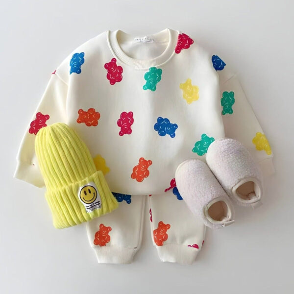 3.remini-enhanced_2a5d12cf-99b2-4c1b-b88a-140b7ab6bacc.jpg Gummy Bear Baby & Toddler 2-Piece Set