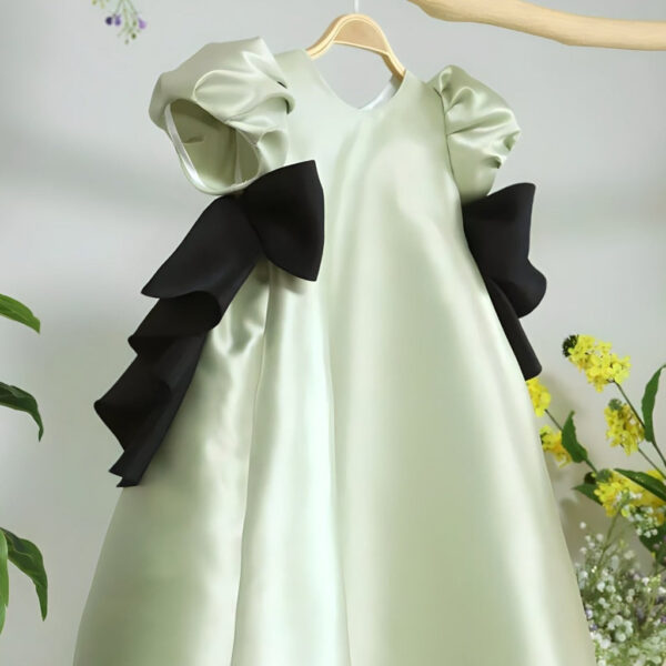3.remini-enhanced_9d9c13a5-9a6e-41c7-b559-9e1991673068.jpg Elegant Green Girls' Formal Dress