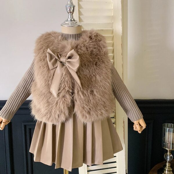 3_87f3ddf9-248c-4b5b-ad15-df3018cf29b6.jpg Fall & Winter Girls' 3-Piece Set