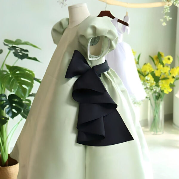 4.remini-enhanced_8917f998-ab68-4c97-aba2-d4240d3e4ef7.jpg Elegant Green Girls' Formal Dress