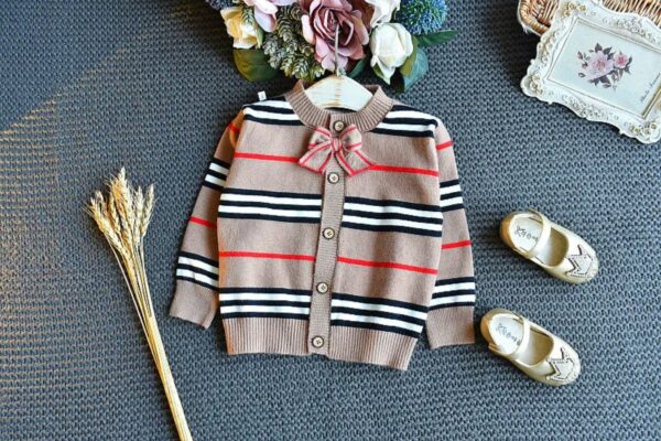 4_2ca8e839-fc70-4dce-b8b7-0999e4d53e06.jpg 2-Piece Girls' Knit Skirt and Cardigan Set