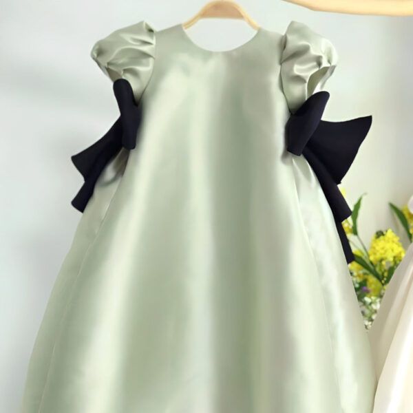 5.remini-enhanced_ea11bed3-29ae-4d71-a1ec-4bb8fedfdcc7.jpg Elegant Green Girls' Formal Dress