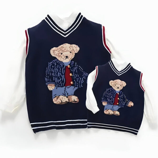 6.remini-enhanced_f1050ad3-1dea-4255-bebe-8a56f23caf28.jpg Bear Knit Cotton Sleeveless Pullover in Navy Blue