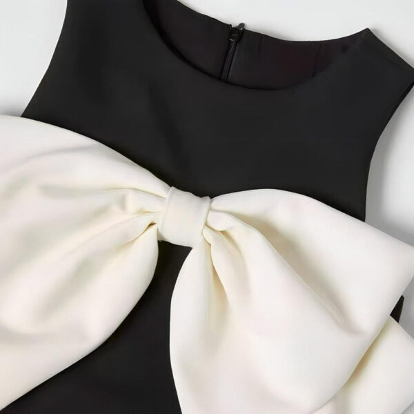 il_fullxfull.4881622179_ftrt_5a8a78c8-f133-48fe-9601-d763e0b7b852.jpg Big Bow Girls' Dress